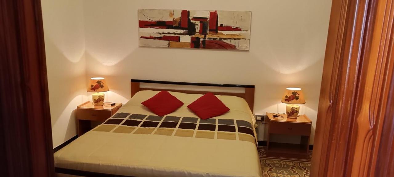 La Campidanese Iun R3640 Hotell Càbras Exteriör bild